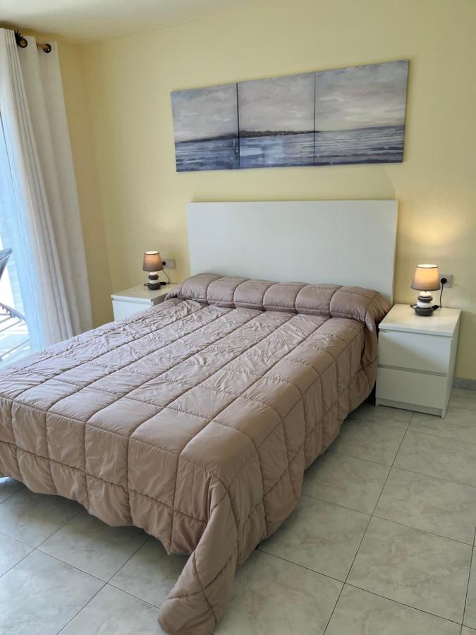 Amplio Apartamento Con Acceso Directo A Piscina Кастел Пладжа де Аро Екстериор снимка